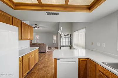 8021 W Paradise Drive, Peoria, AZ 85345 - Photo 23