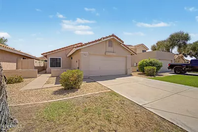 8021 W Paradise Drive, Peoria, AZ 85345 - Photo 3