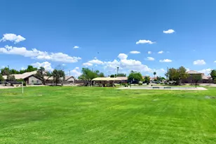 1360 S Portland Ave, Gilbert, AZ 85296 - Photo 11