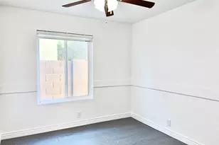 1360 S Portland Ave, Gilbert, AZ 85296 - Photo 21
