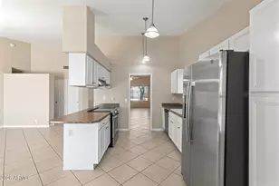 10248 W Medlock Dr, Glendale, AZ 85307 - Photo 35