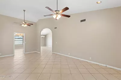 10248 W Medlock Drive, Glendale, AZ 85307 - Photo 25