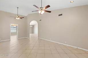 10248 W Medlock Dr, Glendale, AZ 85307 - Photo 25