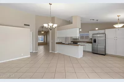 10248 W Medlock Drive, Glendale, AZ 85307 - Photo 31