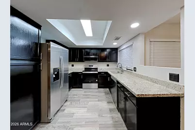 10248 W Medlock Drive, Glendale, AZ 85307 - Photo 5