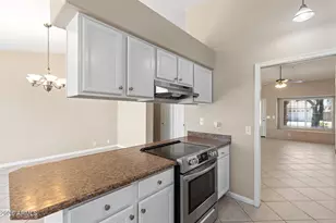 10248 W Medlock Dr, Glendale, AZ 85307 - Photo 39