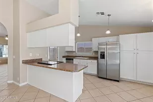 10248 W Medlock Dr, Glendale, AZ 85307 - Photo 37