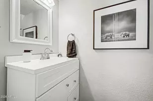 4902 E Hazel Dr, Phoenix, AZ 85044 - Photo 13