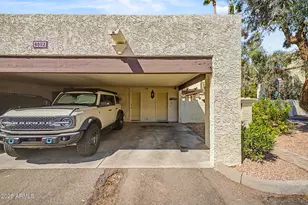 4902 E Hazel Dr, Phoenix, AZ 85044 - Photo 15
