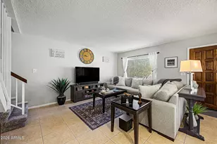 4902 E Hazel Dr, Phoenix, AZ 85044 - Photo 5