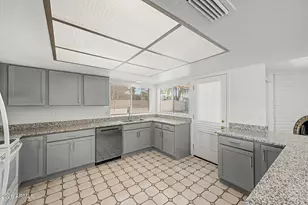 17213 N 35th Dr, Glendale, AZ 85308 - Photo 9