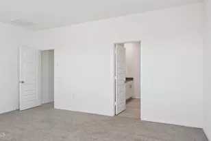 34852 W Angelo Dr, Maricopa, AZ 85138 - Photo 15