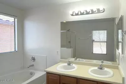 7811 S 63rd Drive, Laveen, AZ 85339 - Photo 7