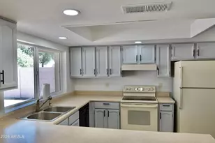 16801 N 45th Pl, Phoenix, AZ 85032 - Photo 3