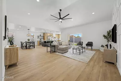 16420 N 46th Lane, Glendale, AZ 85306 - Photo 5