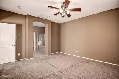 13505 W Catalina Drive, Avondale, AZ 85392 - Photo 9