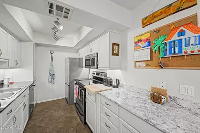 7350 N Via Paseo Del Sur -- #O110, Scottsdale, AZ 85258 - Photo 9