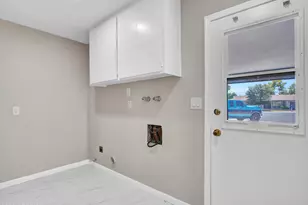 297 S Hacienda Cir, Litchfield Park, AZ 85340 - Photo 29