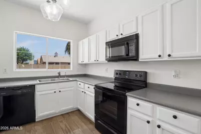 15558 N 136th Lane, Surprise, AZ 85374 - Photo 5
