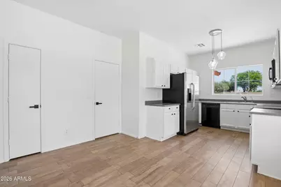 15558 N 136th Lane, Surprise, AZ 85374 - Photo 9