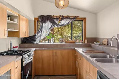 2030 Red Rock Loop Road, Sedona, AZ 86336 - Photo 11