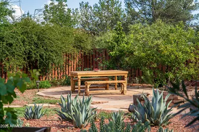 2030 Red Rock Loop Road, Sedona, AZ 86336 - Photo 9