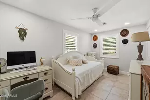 1324 E Orangewood Ave, Phoenix, AZ 85020 - Photo 13