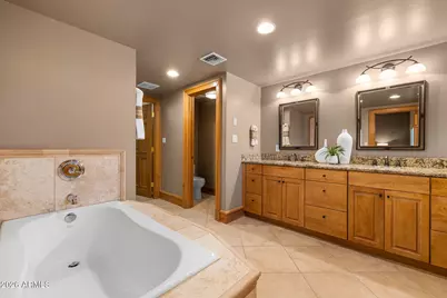 149 N Country Club Drive, Phoenix, AZ 85014 - Photo 29
