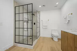 1835 E Manhatton Dr, Tempe, AZ 85282 - Photo 23