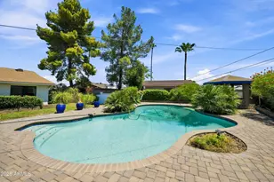3827 E Mercer Ln, Phoenix, AZ 85028 - Photo 5