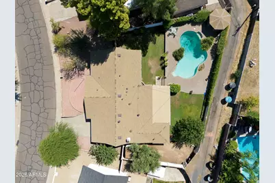 3827 E Mercer Lane, Phoenix, AZ 85028 - Photo 33