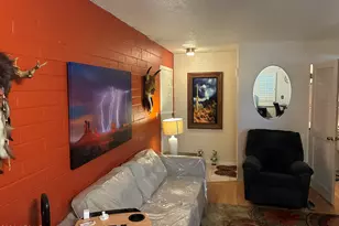 2573 W Berridge Ln, Phoenix, AZ 85017 - Photo 15