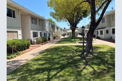 2573 W Berridge Lane #D205, Phoenix, AZ 85017 - Photo 7
