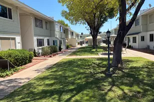 2573 W Berridge Ln, Phoenix, AZ 85017 - Photo 7