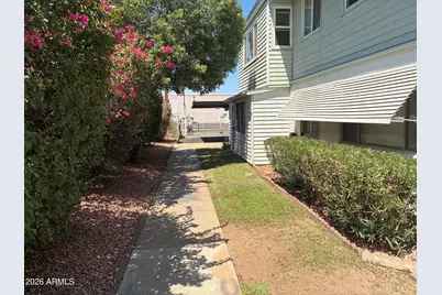2573 W Berridge Lane #D205, Phoenix, AZ 85017 - Photo 11