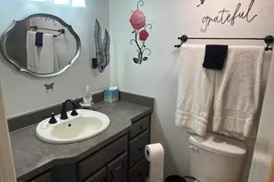 2573 W Berridge Ln, Phoenix, AZ 85017 - Photo 29
