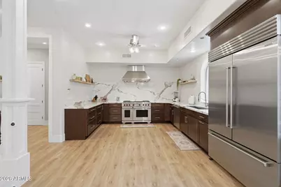 302 S Tucana Court, Gilbert, AZ 85296 - Photo 15