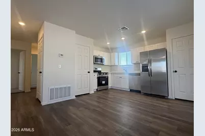 4037 S 12th Street #205, Phoenix, AZ 85040 - Photo 5