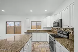 3621 N 127th Dr, Avondale, AZ 85392 - Photo 17