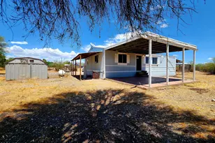 455 W Green Rd, Morristown, AZ 85342 - Photo 9