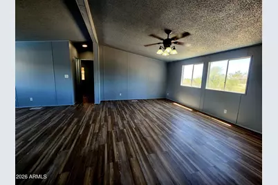 455 W Green Road, Morristown, AZ 85342 - Photo 11