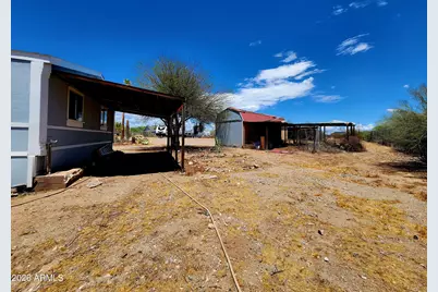 455 W Green Road, Morristown, AZ 85342 - Photo 5