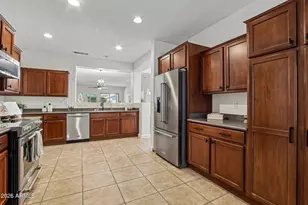 522 E Goldmine Ln, San Tan Valley, AZ 85140 - Photo 7