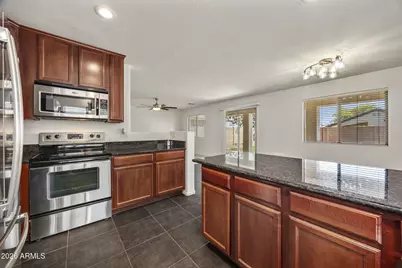 12011 W Dos Rios Drive, Sun City, AZ 85373 - Photo 11