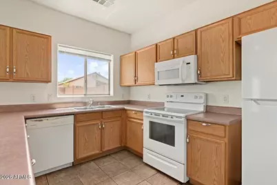 6007 W Jones Avenue, Phoenix, AZ 85043 - Photo 15