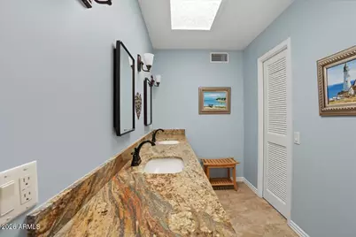 14201 N Cameo Drive, Sun City, AZ 85351 - Photo 25