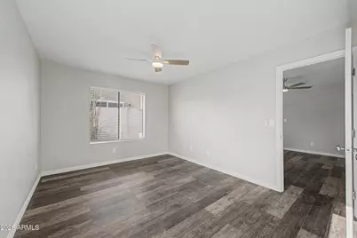 2824 E Waltann Lane #4, Phoenix, AZ 85032 - Photo 13