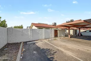 2824 E Waltann Ln, Phoenix, AZ 85032 - Photo 27