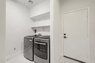 2737 W Glenhaven Dr, Phoenix, AZ 85045 - Photo 25