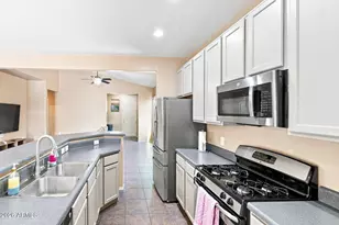 1014 Preston St, Sierra Vista, AZ 85635 - Photo 5